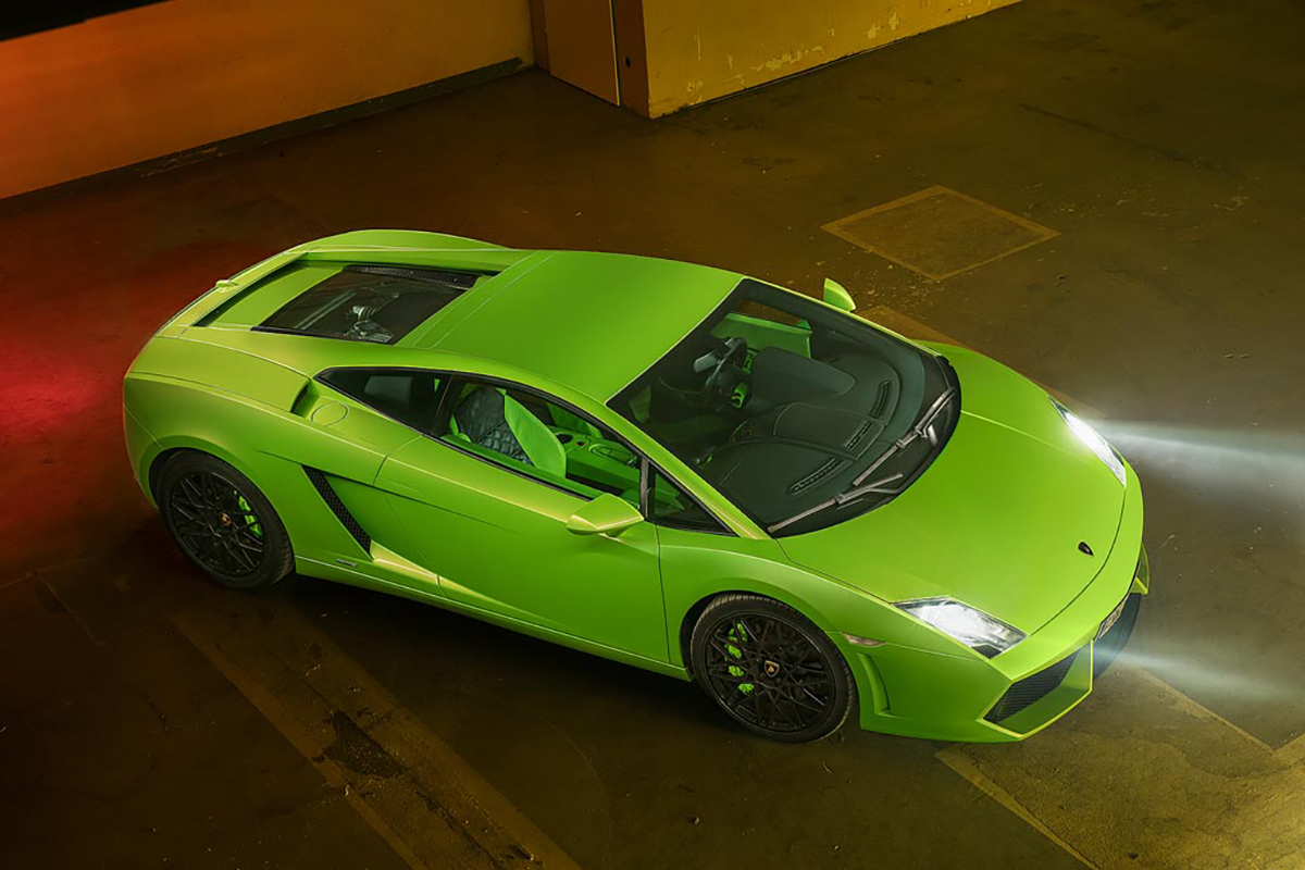 Lamborghini LP560